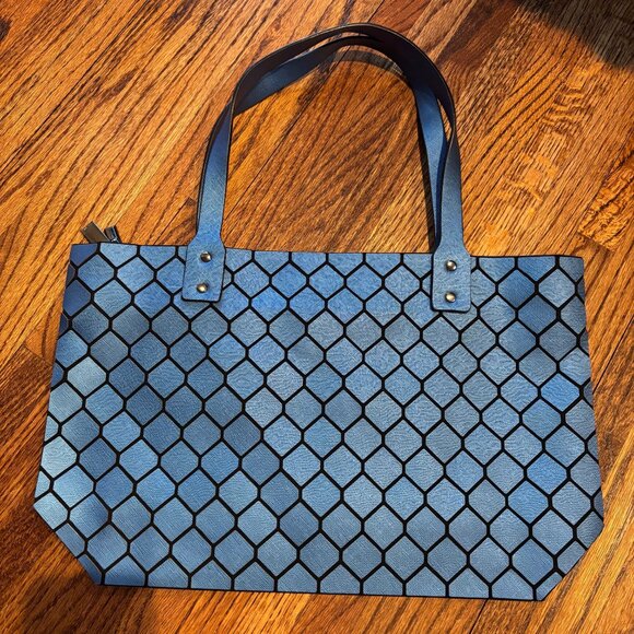 Emilio Pepe Handbags - Emilio Pepe Geometric Tote